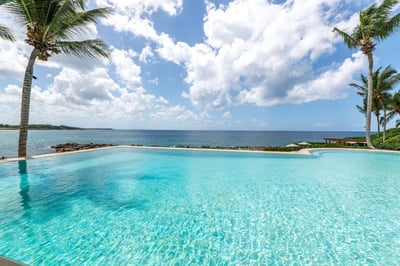 Luxury Villa Photo #8