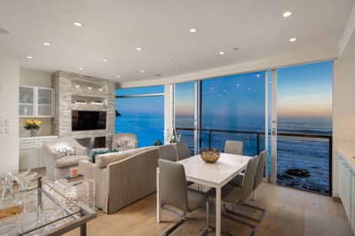 Luxury Villa Photo #6