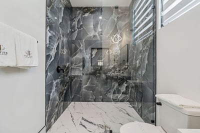 Luxury Villa Photo #85
