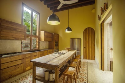Luxury Villa Photo #12