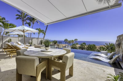 Luxury Villa Photo #10