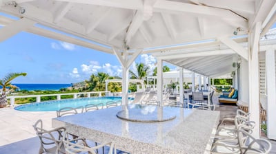 Luxury Villa Photo #8