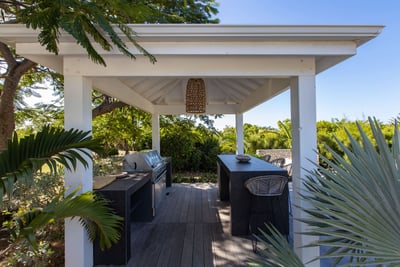 Luxury Villa Photo #15