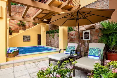 Luxury Villa Photo #7