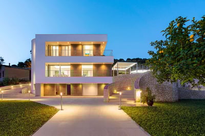 Luxury Villa Photo #51