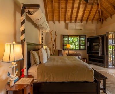 Luxury Villa Photo #68