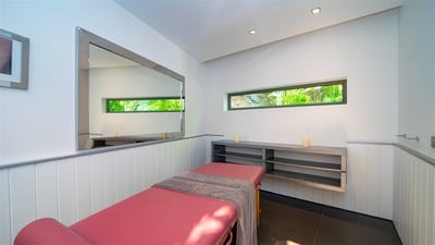 Luxury Villa Photo #44