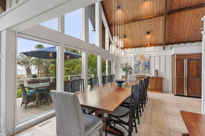 Luxury Villa Photo #16
