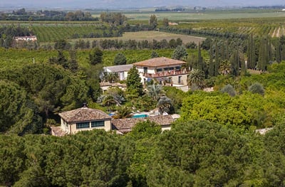 Luxury Villa Photo #2