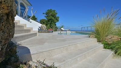 Luxury Villa Photo #8