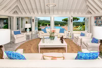 Luxury Villa Photo #21