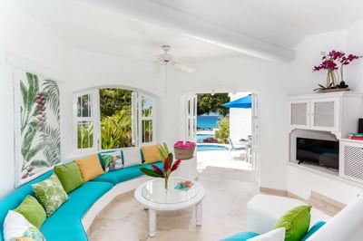 Luxury Villa Photo #5