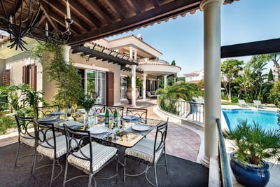 Luxury Villa Photo #7