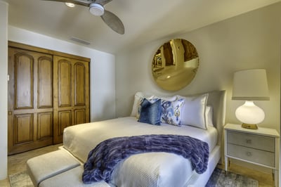 Luxury Villa Photo #24