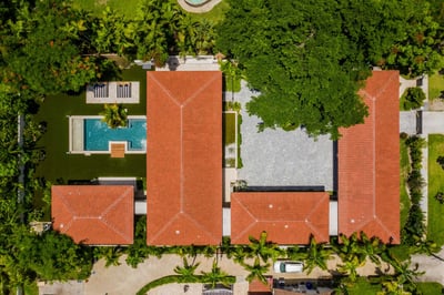 Luxury Villa Photo #44