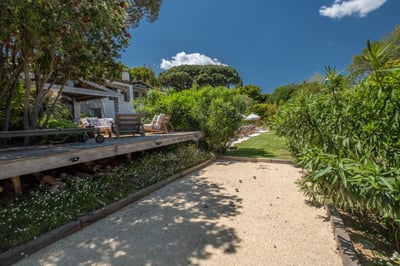 Luxury Villa Photo #8