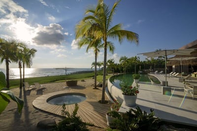Luxury Villa Photo #2