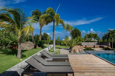 Luxury Villa Photo #13