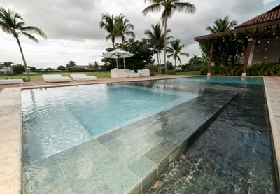 Luxury Villa Photo #6