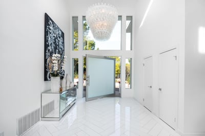 Luxury Villa Photo #5