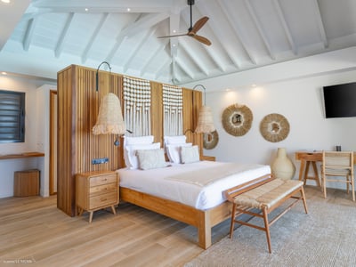 Luxury Villa Photo #24