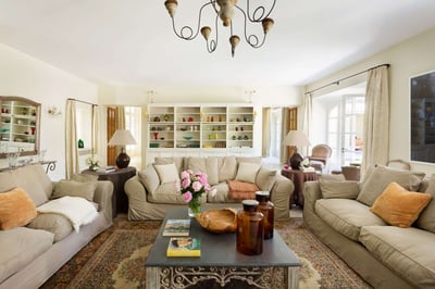 Luxury Villa Photo #10