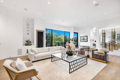 Luxury Villa Photo #15