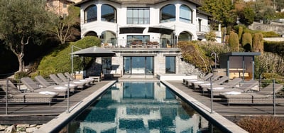 Luxury Villa Photo #0