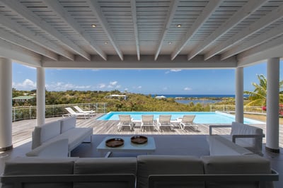 Luxury Villa Photo #9