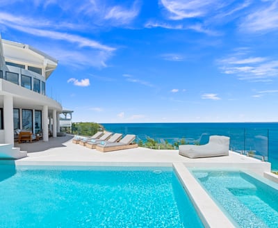 Luxury Villa Photo #2