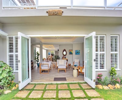 Luxury Villa Photo #6