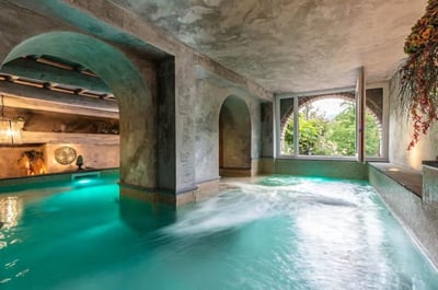 Luxury Villa Photo #31