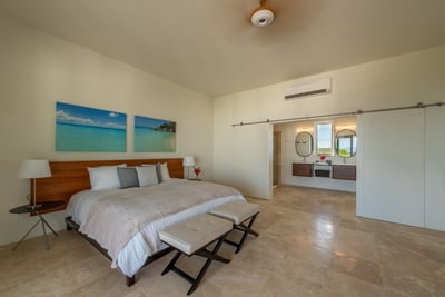 Luxury Villa Photo #66