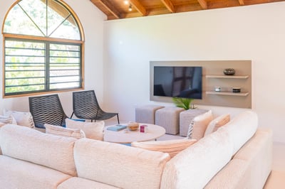 Luxury Villa Photo #7