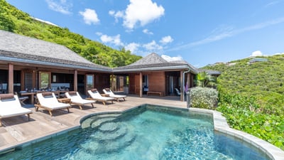Luxury Villa Photo #6