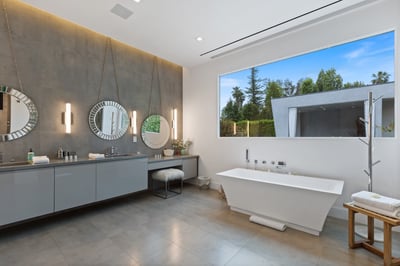 Luxury Villa Photo #34