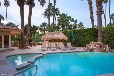Luxury Villa Photo #11