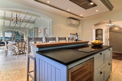 Luxury Villa Photo #10