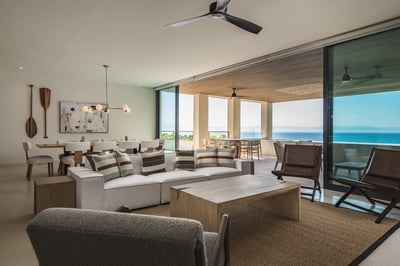 Luxury Villa Photo #5