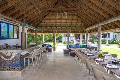 Luxury Villa Photo #15