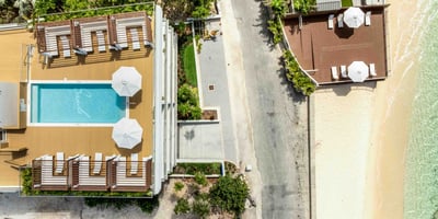 Luxury Villa Photo #30