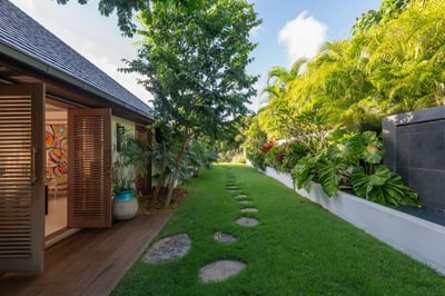 Luxury Villa Photo #60