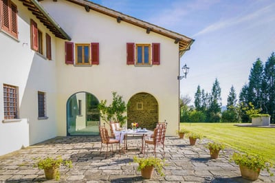 Luxury Villa Photo #6