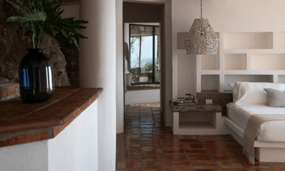 Luxury Villa Photo #17