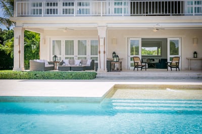 Luxury Villa Photo #4
