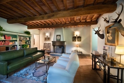 Luxury Villa Photo #10
