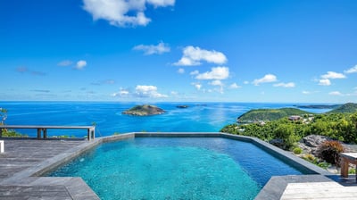 Luxury Villa Photo #13