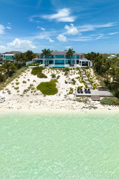 Luxury Villa Photo #24