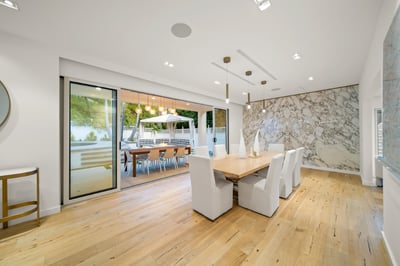 Luxury Villa Photo #33