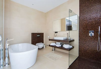Luxury Villa Photo #27